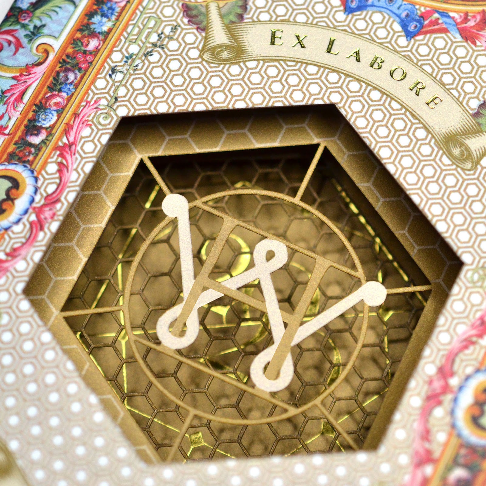 高端精美的蜂蜜禮盒包裝設(shè)計(jì)(圖5) 高端精美的蜂蜜禮盒包裝設(shè)計(jì)(圖5)