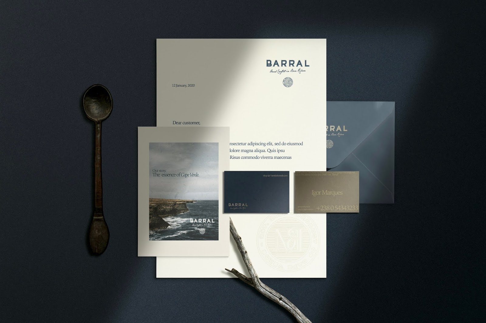 甘蔗酒包裝設(shè)計(jì)簡(jiǎn)約風(fēng)格(圖5) 甘蔗酒包裝設(shè)計(jì)簡(jiǎn)約風(fēng)格(圖5)