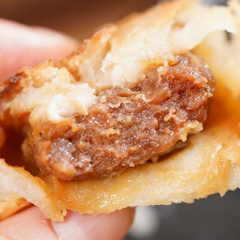 光明邨 鮮肉蘇式月餅 5個包裝禮盒產(chǎn)品包裝創(chuàng)意設計欣賞(圖4)