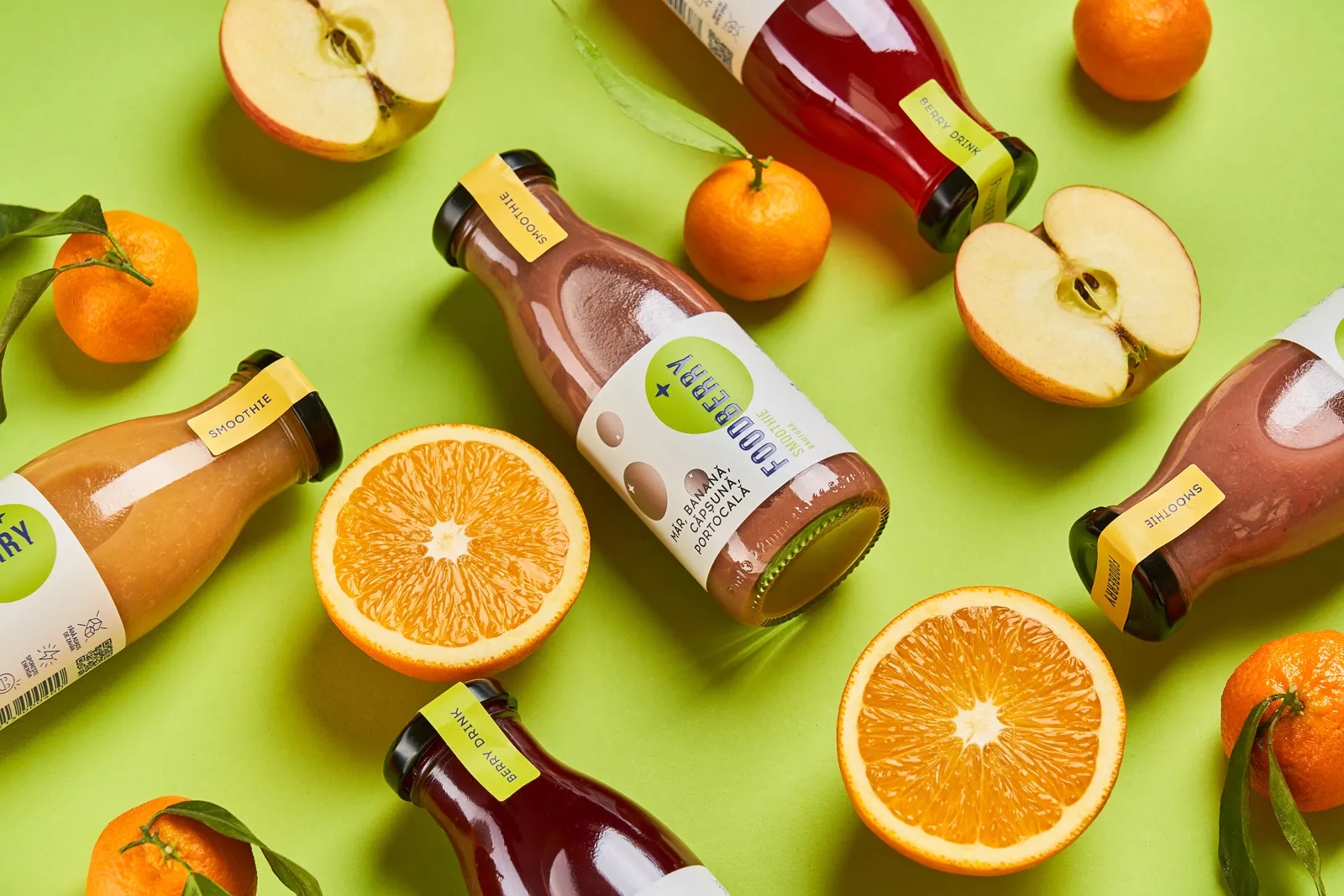 極簡(jiǎn)的飲料包裝瓶設(shè)計(jì)(圖1)